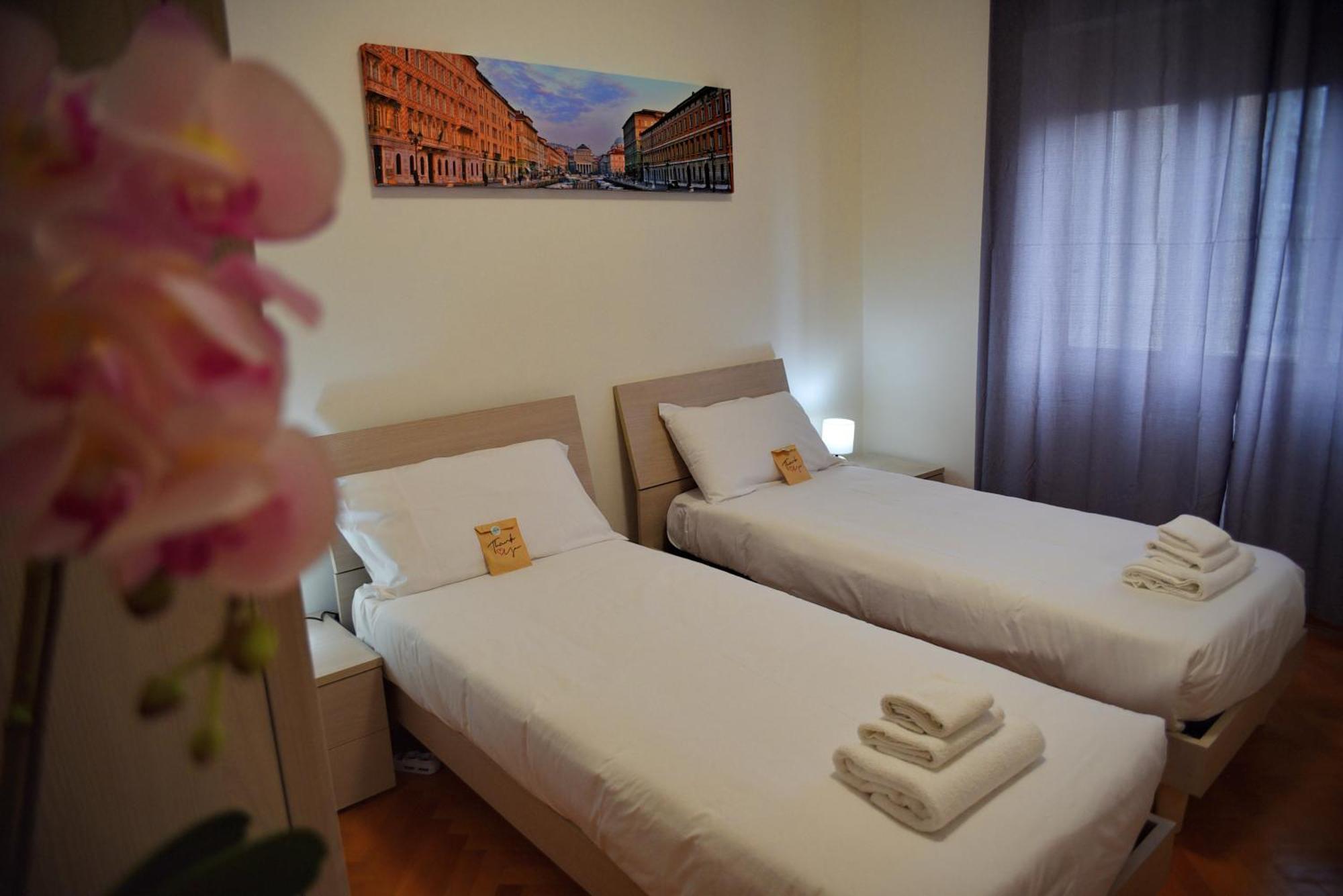 La Casa Dell'Artista Apartment ตรีเอสเต ภายนอก รูปภาพ